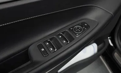 Hyundai Grandeur 2018, 89116 км, за 10358.31 USD - фото 27