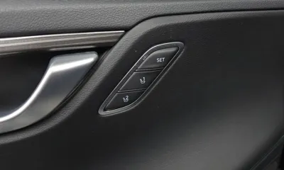 Hyundai Grandeur 2018, 89116 км, за 10358.31 USD - фото 30