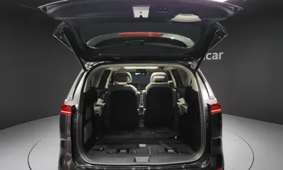 Kia Canival 2021, 105061 км, за 17669.46 USD - фото 20