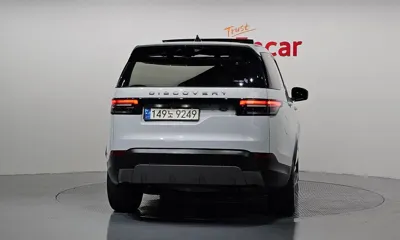 Land Rover Discovery 2018, 83521 км, за 15698.89 USD