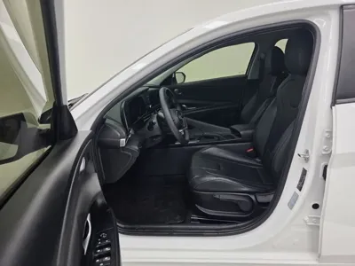 Hyundai Avante 2023, 53954 км, за 7630.76 USD - фото 9