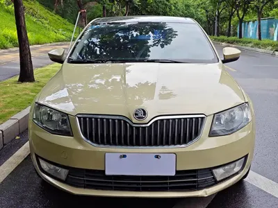 Skoda Octavia · 2015 год