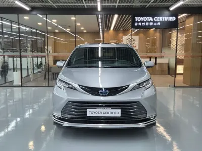 Toyota Sienna 2025, 2501 км, за 43024.16 USD