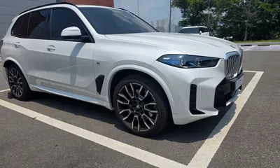 BMW X5 2026, 5500 км, за 87296.46 USD