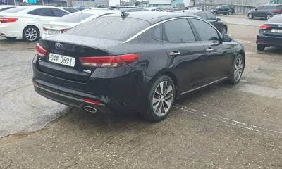 Kia K5 2016, 269169 км, за 2494.42 USD