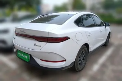 BYD Qin Plus 2025, 3300 км, за 10905 USD