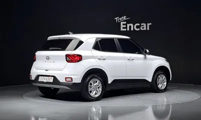 Hyundai Venue 2022, 84297 км, за 10744.28 USD