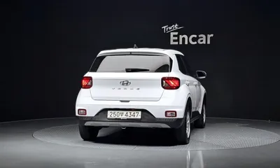 Hyundai Venue 2022, 84297 км, за 10744.28 USD