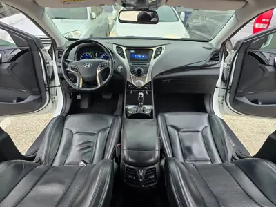 Hyundai Grandeur 2012, 185114 км, за 3032.71 USD - фото 13