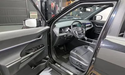 KG_Mobility_Ssangyong Torres 2023, 94630 км, за 12145.29 USD - фото 11