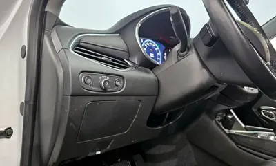 ChevroletGMDaewoo Malibu 2021, 109378 км, за 8131.68 USD - фото 15
