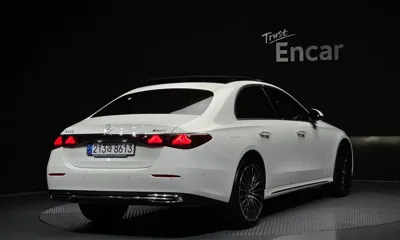 Mercedes-Benz E-Class 2024, 5360 км, за 61638.44 USD