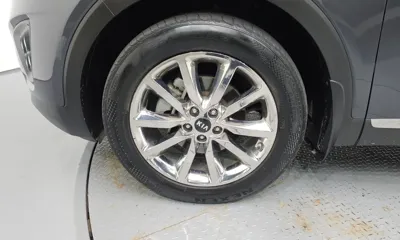 Kia Sorento 2016, 152660 км, за 7155.05 USD