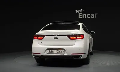 Kia K7 2017, 144847 км, за 7491.86 USD