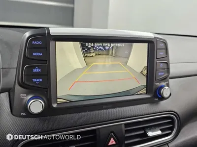 Hyundai Kona 2020, 64196 км, за 9706.85 USD - фото 15