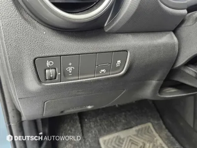 Hyundai Kona 2020, 64196 км, за 9706.85 USD - фото 16