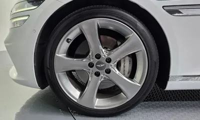Genesis G80 2021, 69030 км, за 25330.46 USD