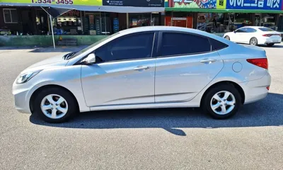 Hyundai Accent 2014, 117283 км, за 2953.92 USD