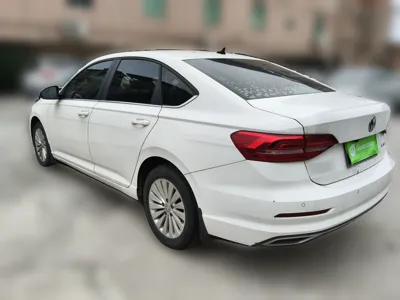 Volkswagen Lavida 2019, 41200 км, за 9828 USD