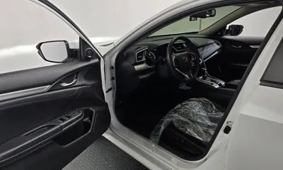 Honda Civic 2017, 127859 км, за 7601.8 USD - фото 10