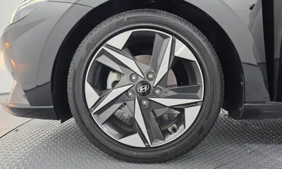 Hyundai Avante 2021, 64484 км, за 10702.02 USD