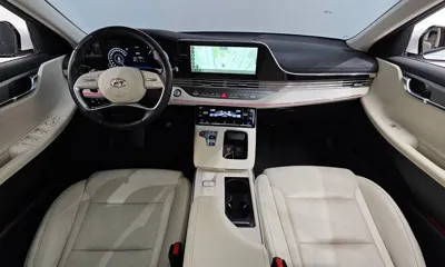 Hyundai Grandeur 2022, 61460 км, за 15953.63 USD - фото 7