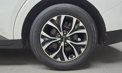 Kia Canival 2022, 111167 км, за 15534.12 USD - фото 21