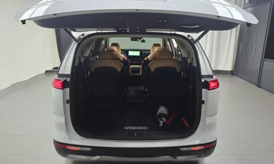 Kia Canival 2022, 111167 км, за 15534.12 USD - фото 31