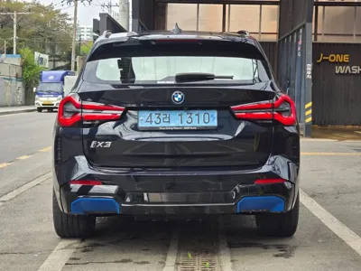 BMW iX3 2023, 38999 км, за 31068.24 USD