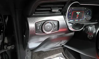 Ford Mustang 2019, 90106 км, за 20283.58 USD - фото 18