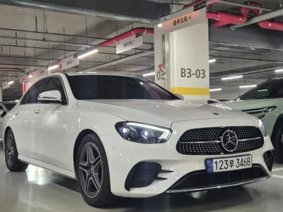 Mercedes-Benz E-Class · 2023 год