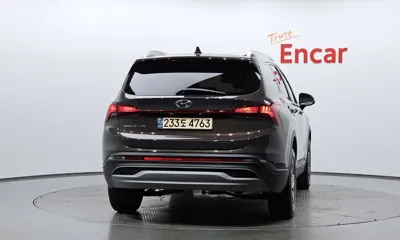 Hyundai Santafe 2021, 39617 км, за 15791.21 USD