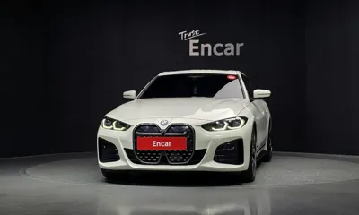 BMW i4 2022, 83538 км, за 30400.6 USD