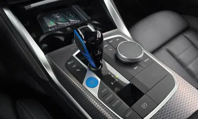 BMW i4 2022, 83538 км, за 30400.6 USD - фото 9
