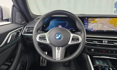 BMW i4 2022, 83538 км, за 30400.6 USD - фото 13