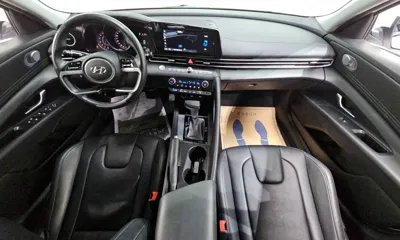 Hyundai Avante 2021, 89839 км, за 10113.7 USD - фото 7