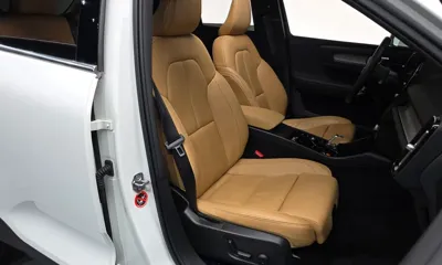 Volvo XC40 2021, 37307 км, за 20198.66 USD - фото 10