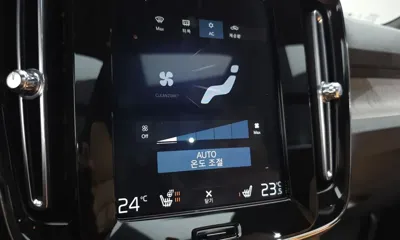 Volvo XC40 2021, 37307 км, за 20198.66 USD - фото 16