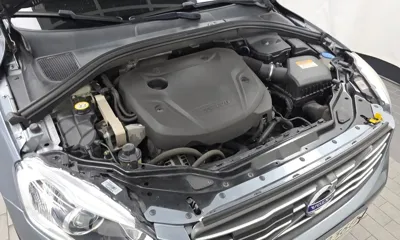 Volvo XC60 2017, 136608 км, за 7947.89 USD - фото 6