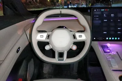 Xiaomi Auto YU7 2025, 15800 км, за 35532 USD - фото 10