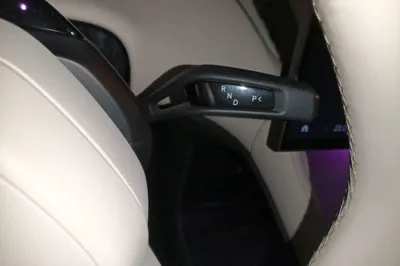 Xiaomi Auto YU7 2025, 15800 км, за 35532 USD - фото 14