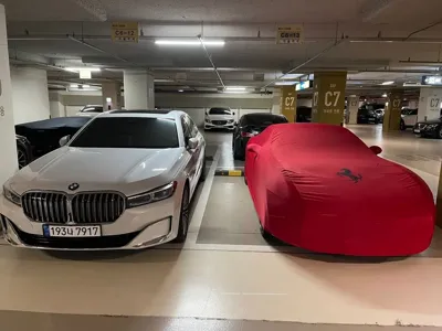BMW 7-Series