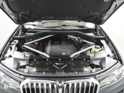 BMW X7 2020, 49074 км, за 46866.77 USD - фото 6