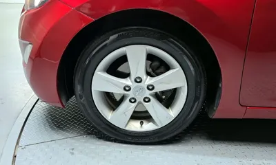 Hyundai Avante 2012, 120013 км, за 3021.54 USD