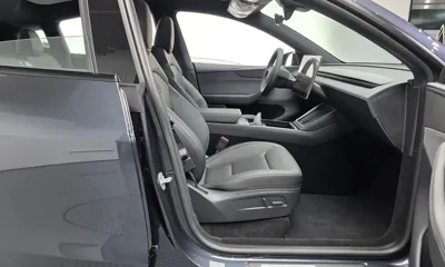Tesla Model Y 2026, 228 км, за 35038.67 USD - фото 26
