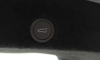 Tesla Model Y 2026, 228 км, за 35038.67 USD - фото 31