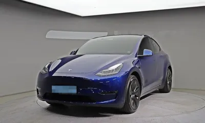 Tesla Model Y · 2021 год