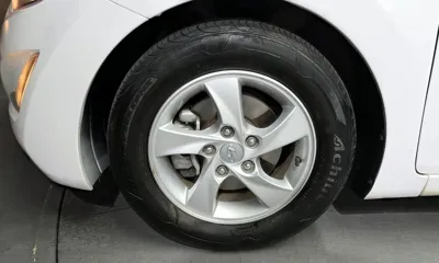 Hyundai Avante 2014, 59853 км, за 3474.78 USD