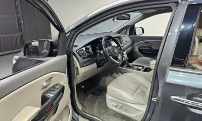 Kia Canival 2018, 121189 км, за 7483.26 USD - фото 11