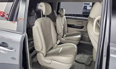 Kia Canival 2018, 121189 км, за 7483.26 USD - фото 12